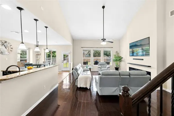 206 Paul Azinger DR, Round Rock, TX 78664