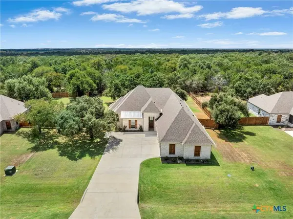 11175 Golden Eagle AVE, Salado, TX 76571