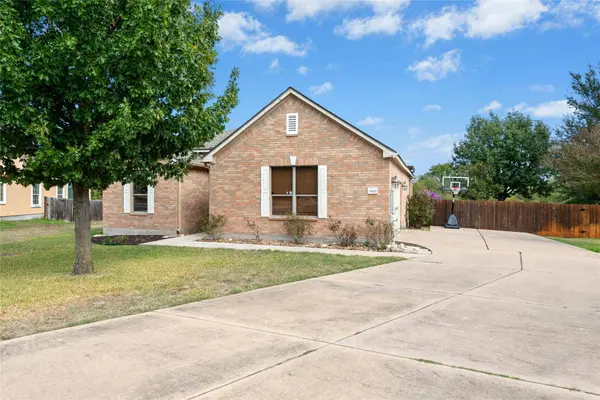 19329 Pencil Cactus DR, Pflugerville, TX 78660