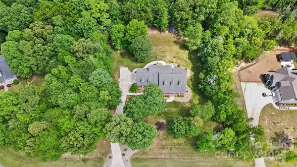 4570 Chanel CT, Concord, NC 28025