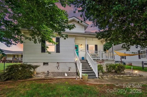 805 Caldwell ST, Belmont, NC 28012