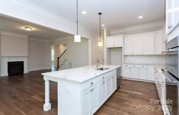 7517 Lancaster HWY #5, Waxhaw, NC 28173