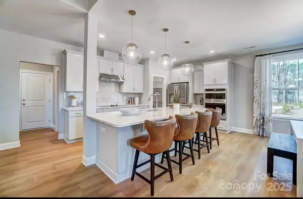 7513 Lancaster HWY #6, Waxhaw, NC 28173