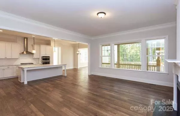 7517 Lancaster HWY #5, Waxhaw, NC 28173