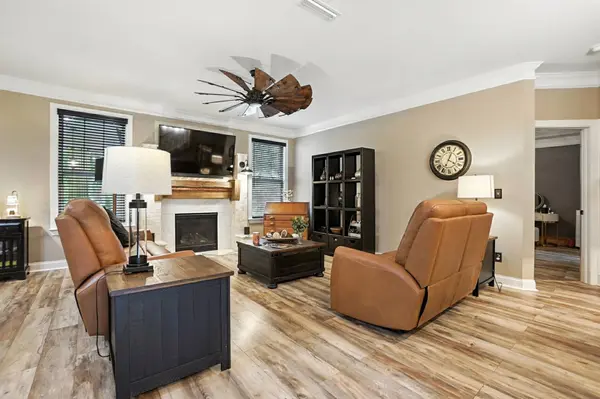 114 Sweet Leaf Ln, Mooresville, NC 28117-9552