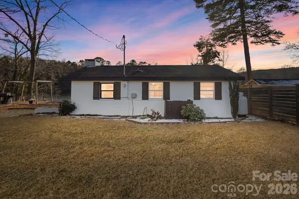 22246 Oakwood RD, Albemarle, NC 28001