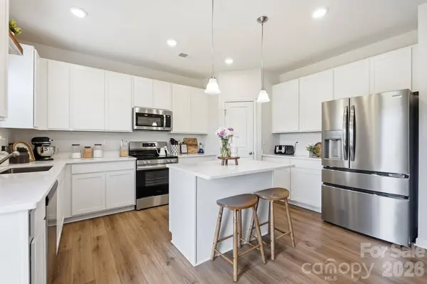 6023 Busch WAY, Midland, NC 28107