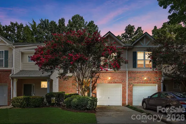 17067 Commons Creek DR