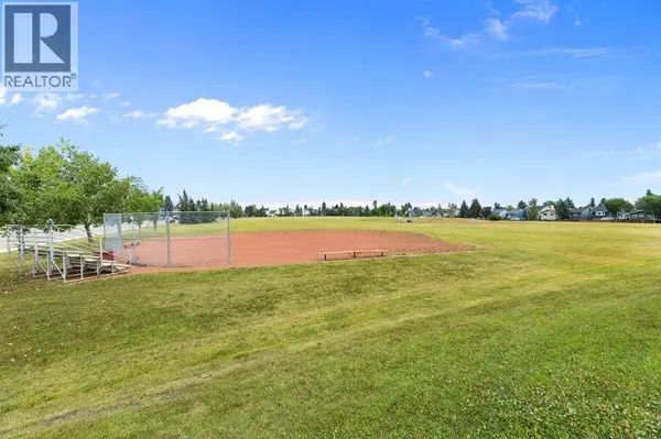 176 Riverbend Drive SE, Calgary, AB T2C3V7
