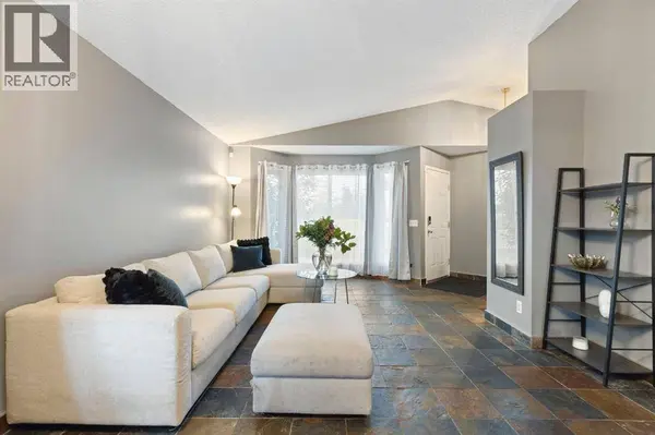 176 Riverbend Drive SE, Calgary, AB T2C3V7