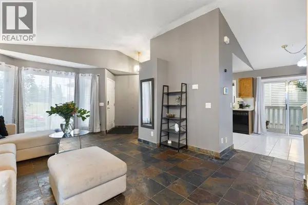 176 Riverbend Drive SE, Calgary, AB T2C3V7
