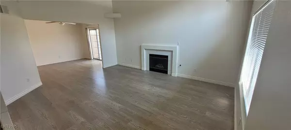 9623 Blue Calico DR, Las Vegas, NV 89123