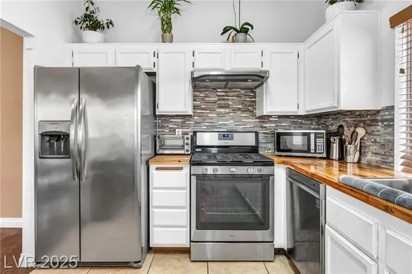 7183 Nordic Lights Dr, Las Vegas, NV 89119-0333
