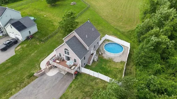 96 Town Farm Rd, Warren, MA 01083