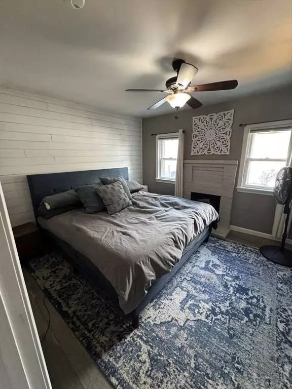 39 Bay View Ave, Winthrop, MA 02152