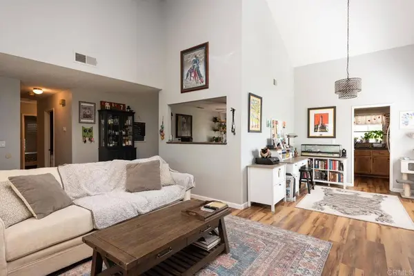 11705 Via Medanos, San Diego, CA 92128