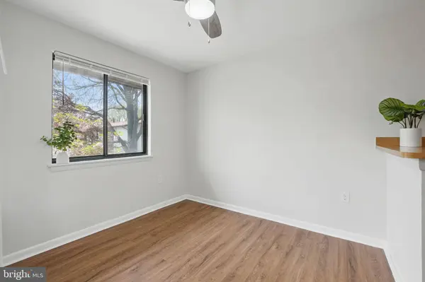 7609 LEE HWY #304, Falls Church, VA 22042