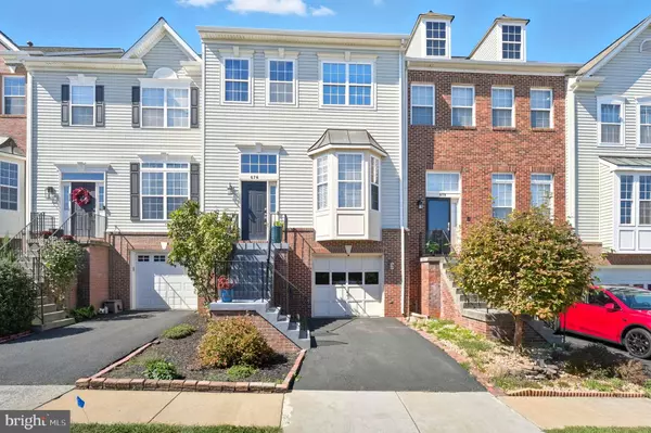 676 MCLEARY SQ SE, Leesburg, VA 20175