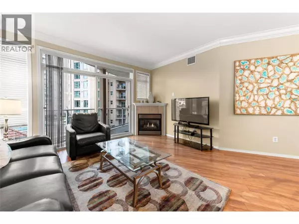 1088 Sunset DR #440, Kelowna, BC V1Y9W1