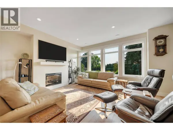 1102 Cameron AVE #32, Kelowna, BC V1Y0B2