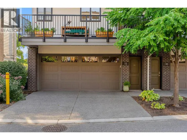 1102 Cameron AVE #32, Kelowna, BC V1Y0B2