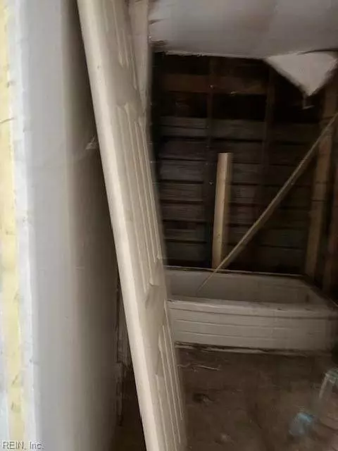 626 42nd ST, Newport News, VA 23607