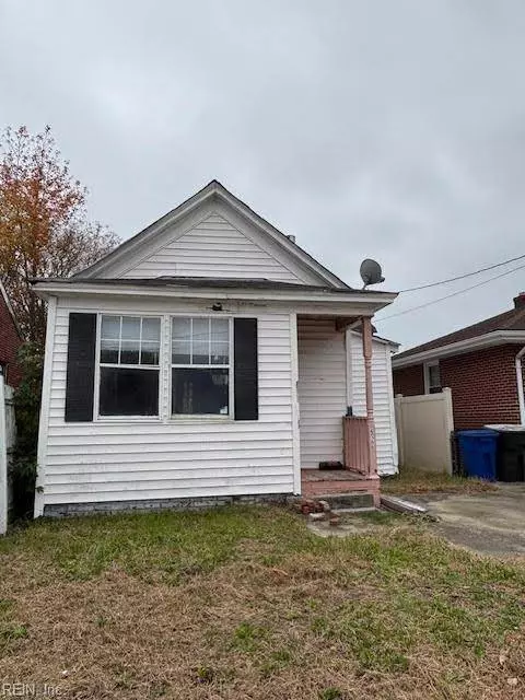 626 42nd ST, Newport News, VA 23607