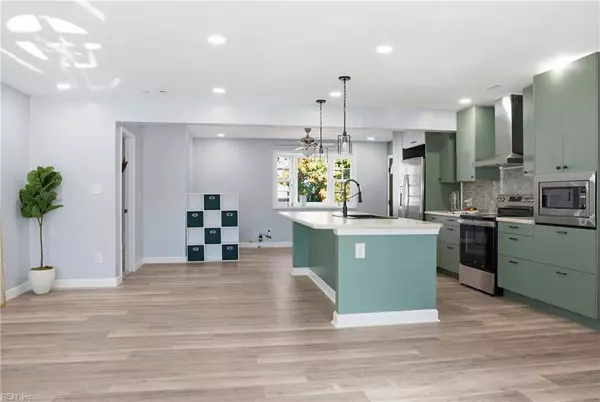 814 Burton ST, Hampton, VA 23666