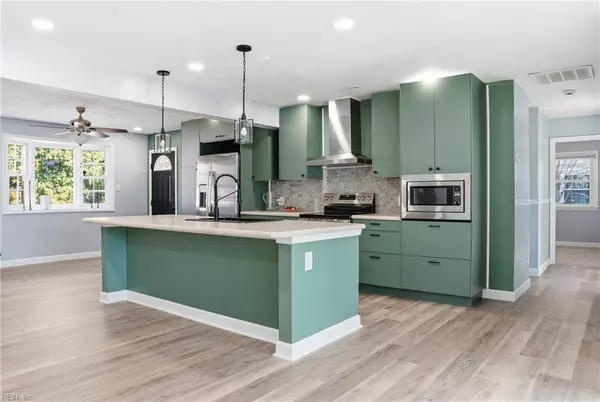 814 Burton ST, Hampton, VA 23666