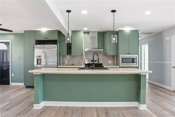 814 Burton ST, Hampton, VA 23666