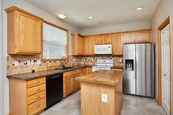 7732 Beechtree Lane, West Des Moines, IA 50266