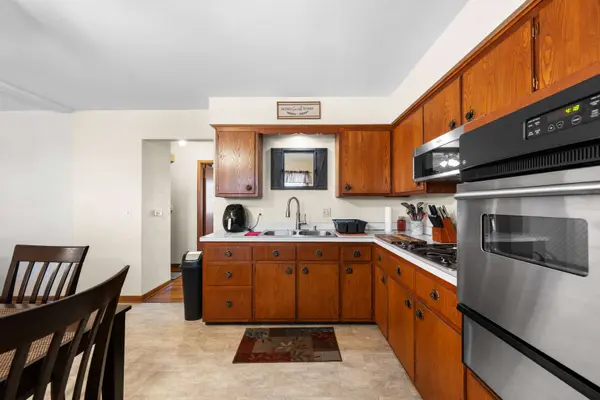 3232 W 13th ST, Davenport, IA 52804