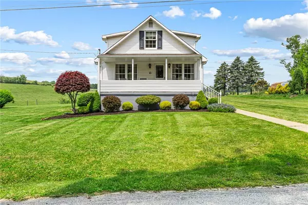 415 Pleasant Valley Rd, Smith, PA 15019