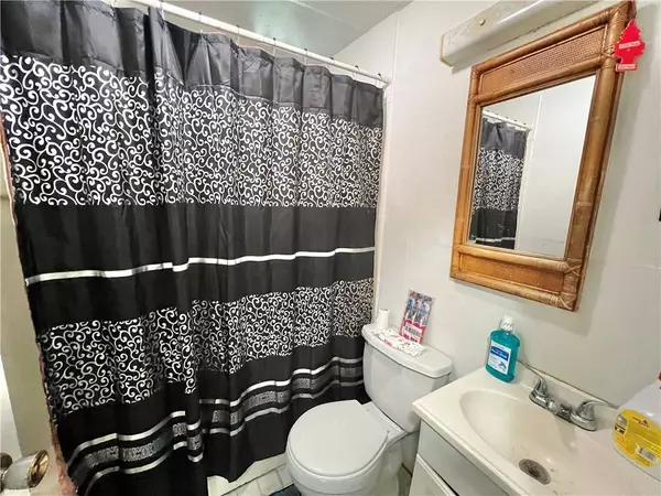 806 Inwood St, Homewood-brushton, PA 15208