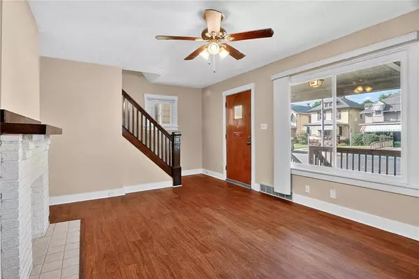 924 1st, Coraopolis, PA 15108