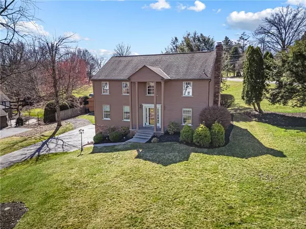 1552 Ingomar Heights Rd, Franklin Park, PA 15237