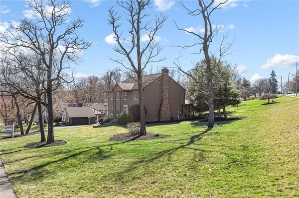 1552 Ingomar Heights Rd, Franklin Park, PA 15237