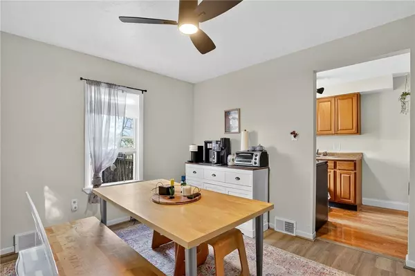 519 Hiland Ave, Coraopolis, PA 15108