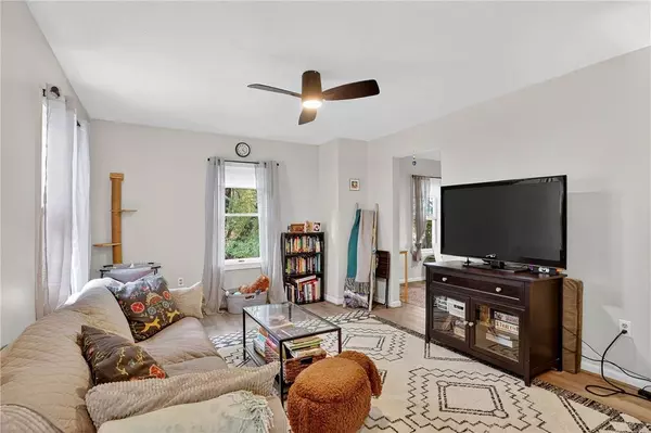 519 Hiland Ave, Coraopolis, PA 15108