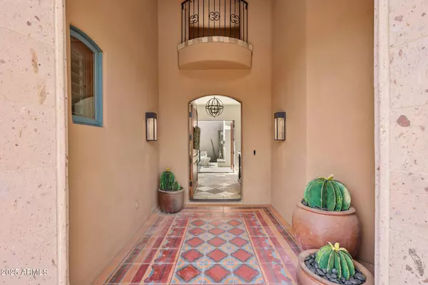 10182 E Gilded Perch Drive, Scottsdale, AZ 85255