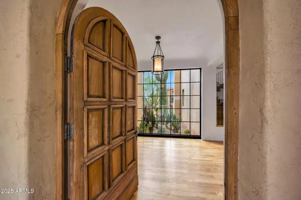 19054 N 97th Place, Scottsdale, AZ 85255