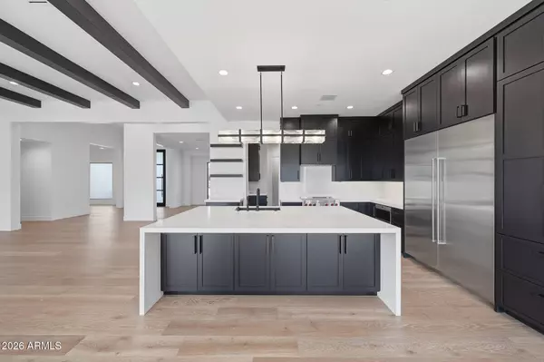 8355 E SAN RAMON Drive, Scottsdale, AZ 85258