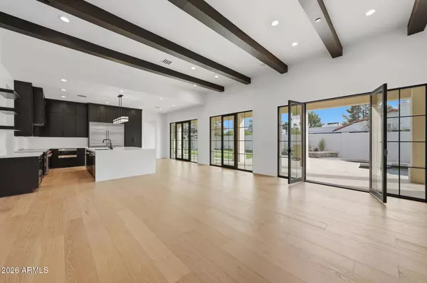 8355 E SAN RAMON Drive, Scottsdale, AZ 85258