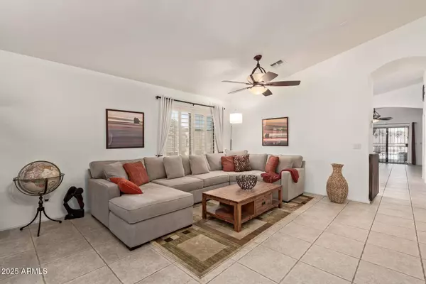 6002 N 124TH Drive, Litchfield Park, AZ 85340