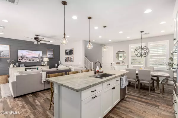 2371 W WHISPER ROCK Trail, Phoenix, AZ 85085