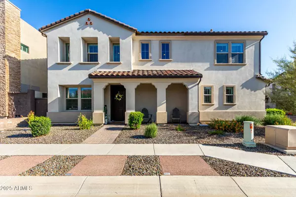 2371 W WHISPER ROCK Trail, Phoenix, AZ 85085