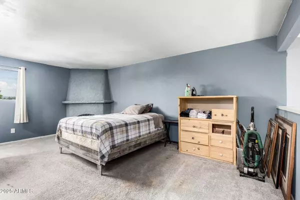 1831 W MULBERRY Drive #234, Phoenix, AZ 85015