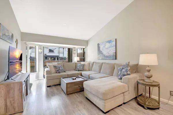 2406 Landings BLVD, Greenacres, FL 33413