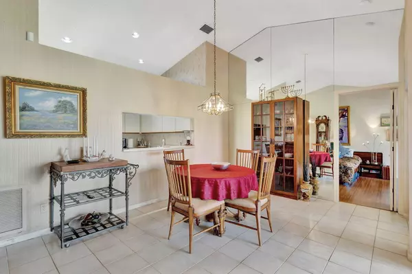 8179 Mooring CIR, Boynton Beach, FL 33472