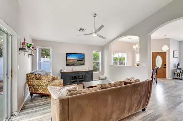 6745 Coral Reef ST, Lake Worth, FL 33467